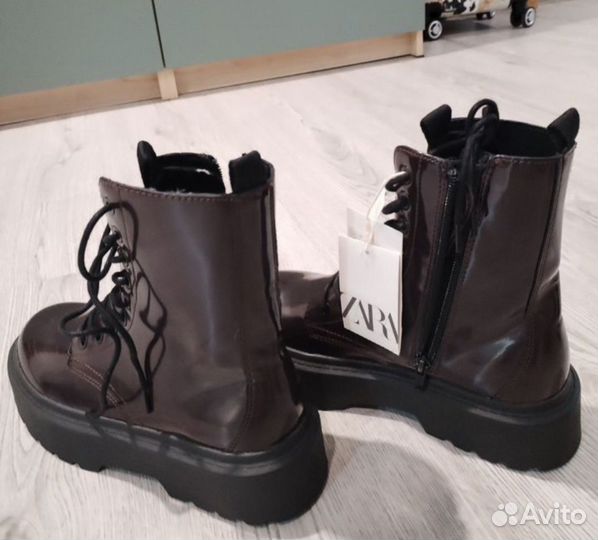 Ботинки женские
