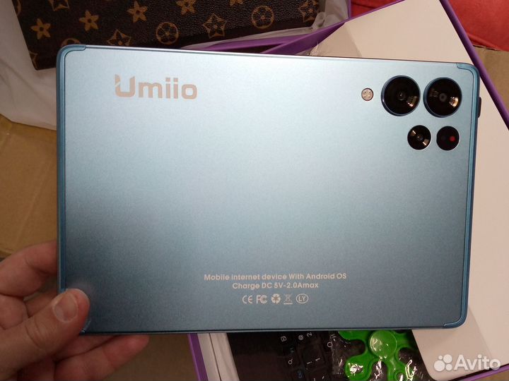 Мощный Планшет umiio p80 pro Amoled новый