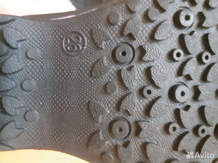 Босоножки новые