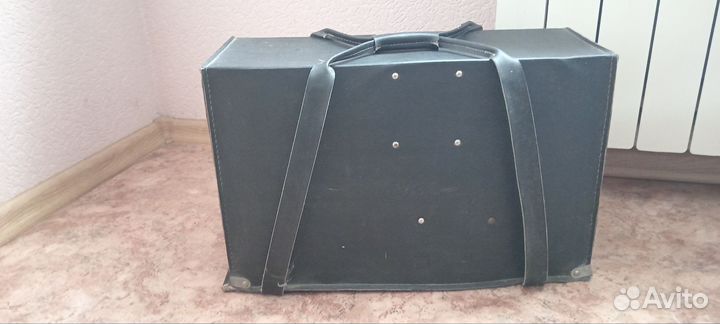 Швейная машина Чайка 142м бу