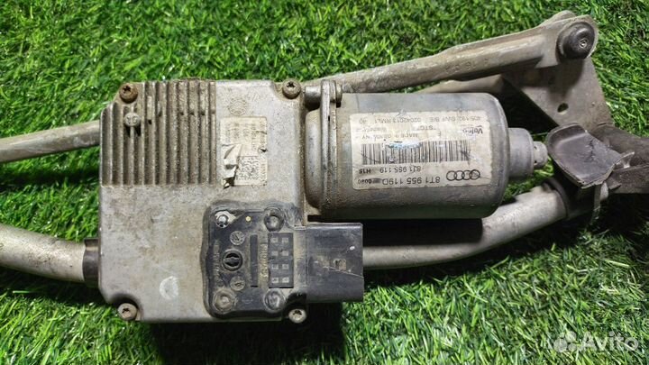 Моторчик стеклоочистителя Audi A5