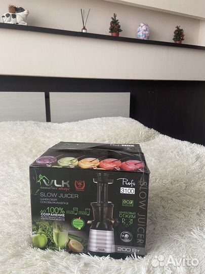 Соковыжималка шнековая