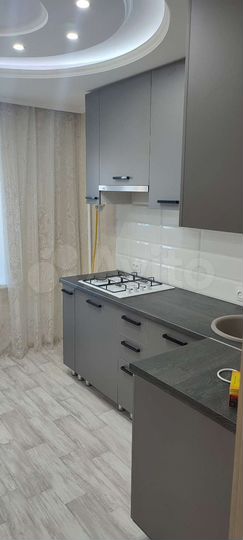 2-к. квартира, 49 м², 4/9 эт.
