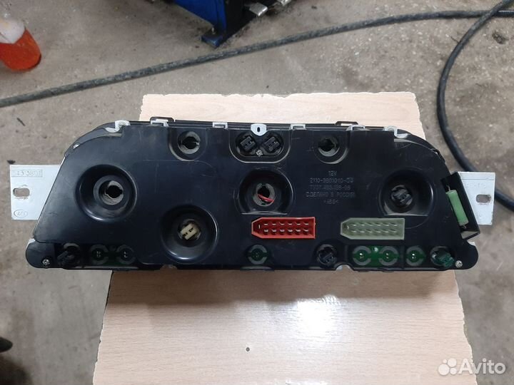 Щиток приборов Ваз 2110