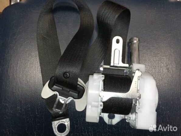 Ремень безопасности Lexus NX