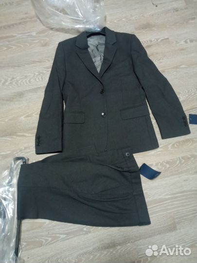 Костюм пиджак и брюки р. 146