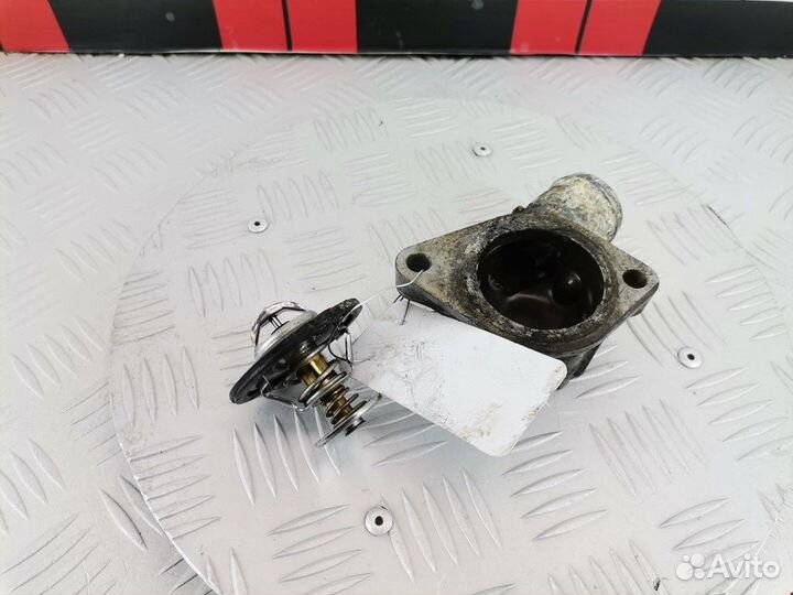 Корпус термостата Saab 9-5 1999 55557322