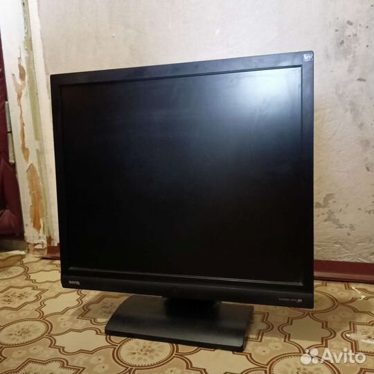 Монитор Benq 17
