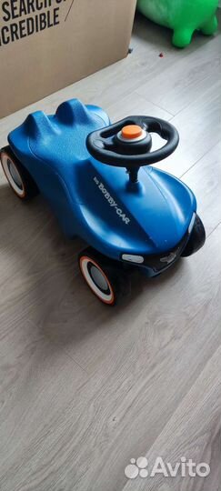 Машинка каталка толокар