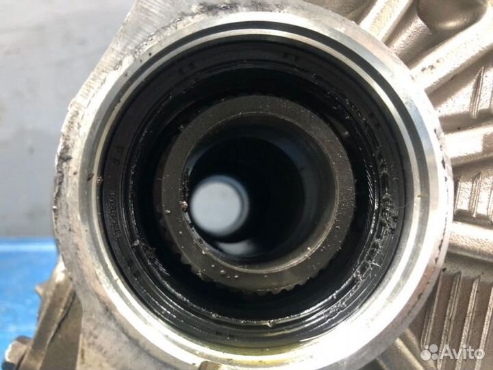 Раздатка Toyota Estima R40