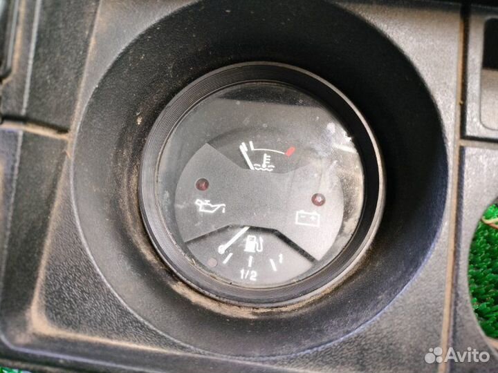 Панель приборов Лада 2105 2001