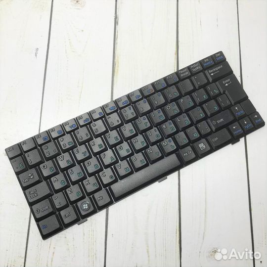 Клавиатуры для ноутбуков MSI