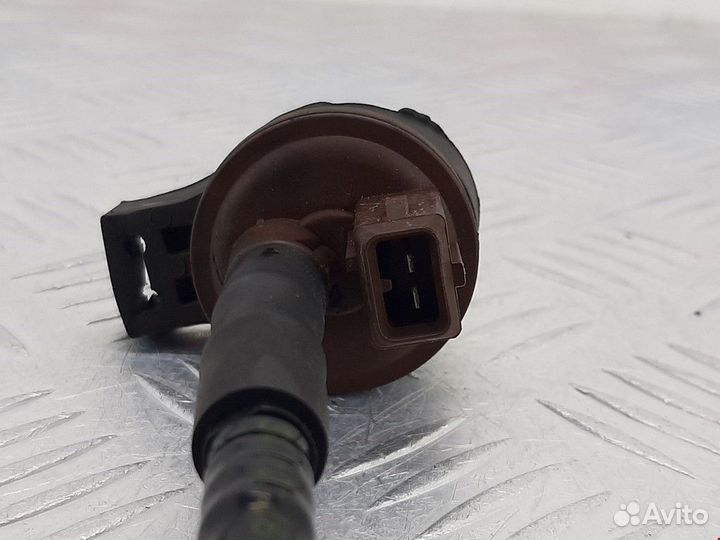 Клапан вентиляции топливного бака Peugeot 807 2008