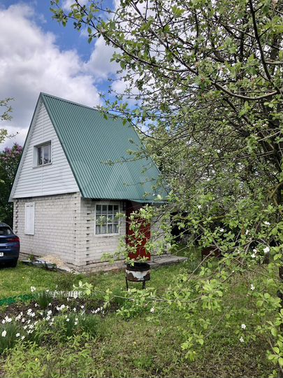 Дача 18 м² на участке 8 сот.