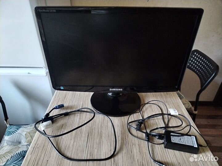 Монитор Samsung S22A100N, 22 дюйма