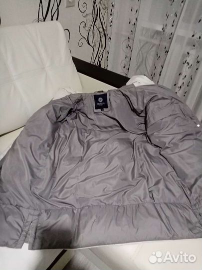 Пуховик женский