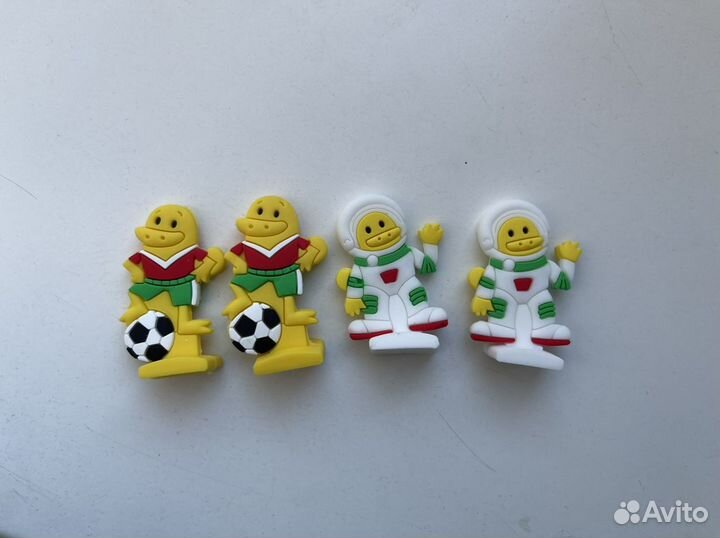 Игрушка из шоколадного яйца Утконос