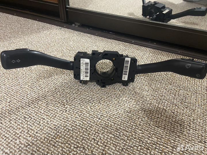 Переключатель подрулевой audi a6c5