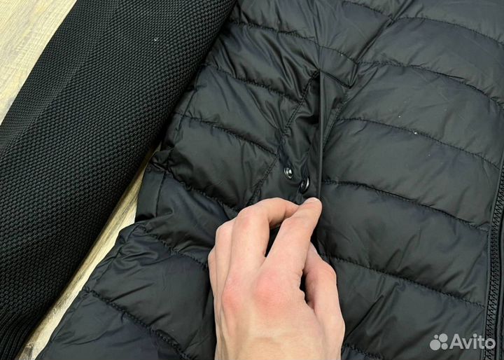 Куртки Tommy Hilfinger долговечные