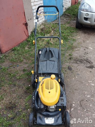 Газонокосилка бензиновая самоходная бу
