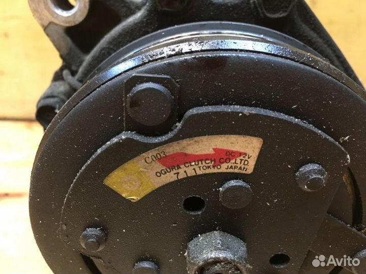 Компрессор кондиционера Mitsubishi Pajero Mini