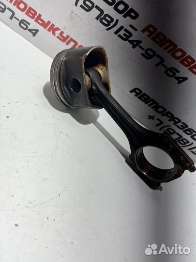 Поршень с шатуном 1.8 литра, AWT