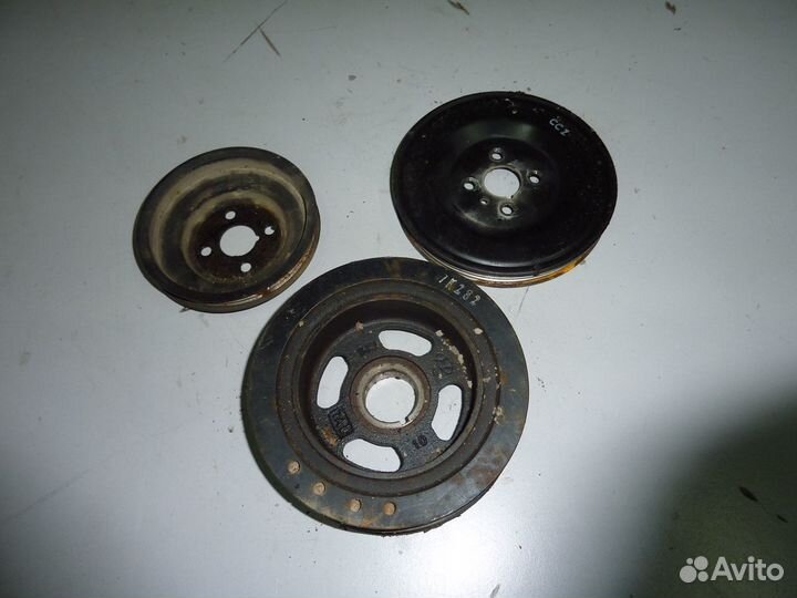 Hyundai sonata ef шкив коленвала помпы