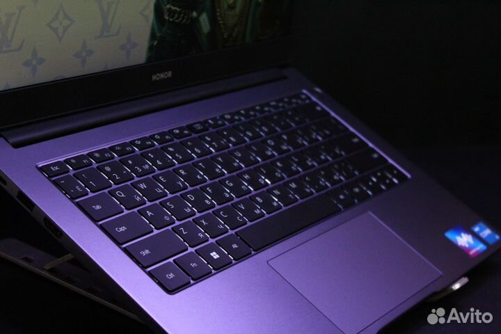 Ультрабук Honor MagicBook