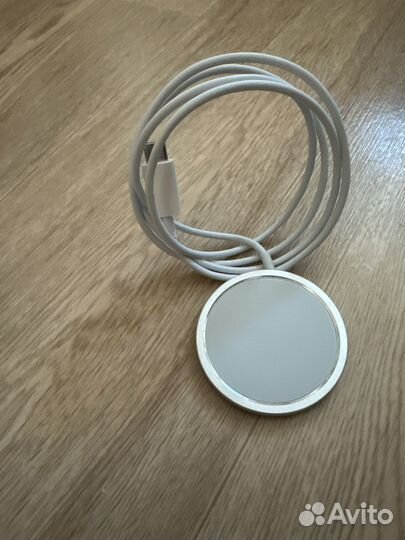 Беспроводное зарядное ус-во Magsafe/магнитное