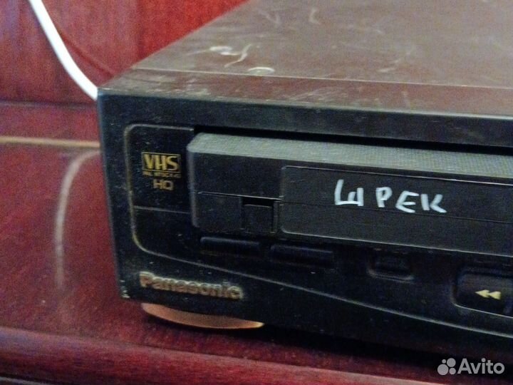 Видеомагнитофон panasonic NV-P05reun