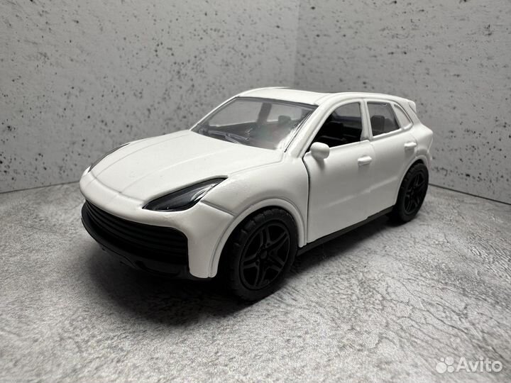 Коллекционная машинка. Porsche cayenne