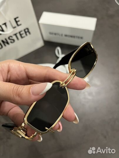 Солнцезащитные очки Gentle Monster