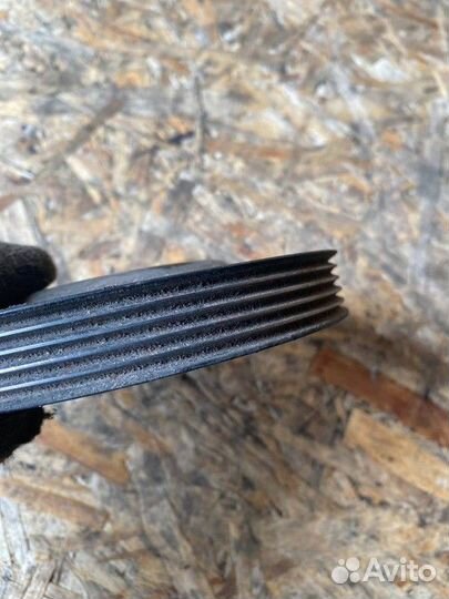 Шкив водяного насоса (помпы) Mitsubishi Lancer