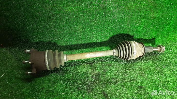 Полуось задняя (приводной вал, шрус) Infiniti G 4