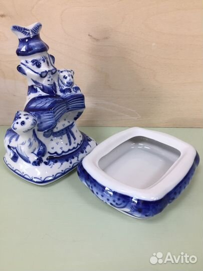 Шкатулка Гжель