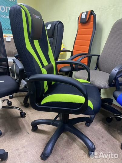 Компьютерное кресло