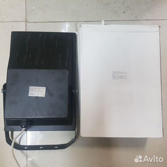 Прожектор уличный HQI-150W