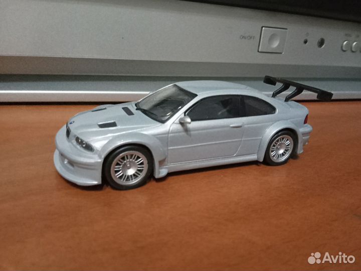 Продам BMW M3 GTR