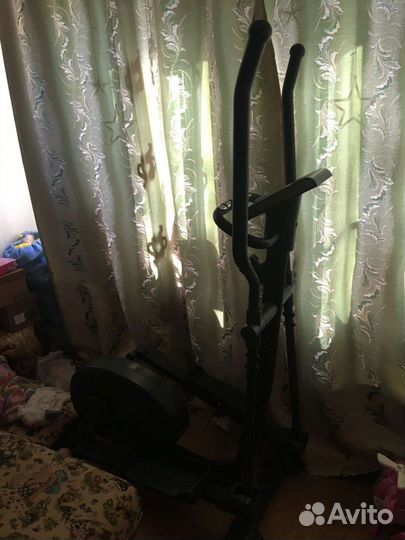 Эллиптический тренажер