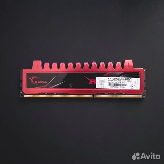 4 Гб DDR3 G.Skill Ripjaws