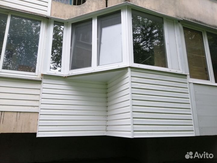 Балкон с внутренней отделкой