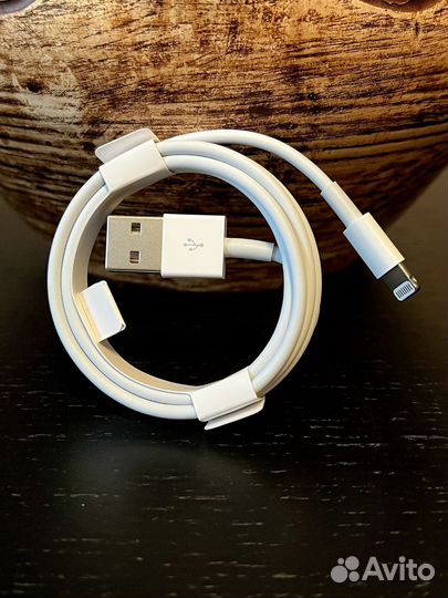 Кабель для зарядки Айфона Lightning (новый)