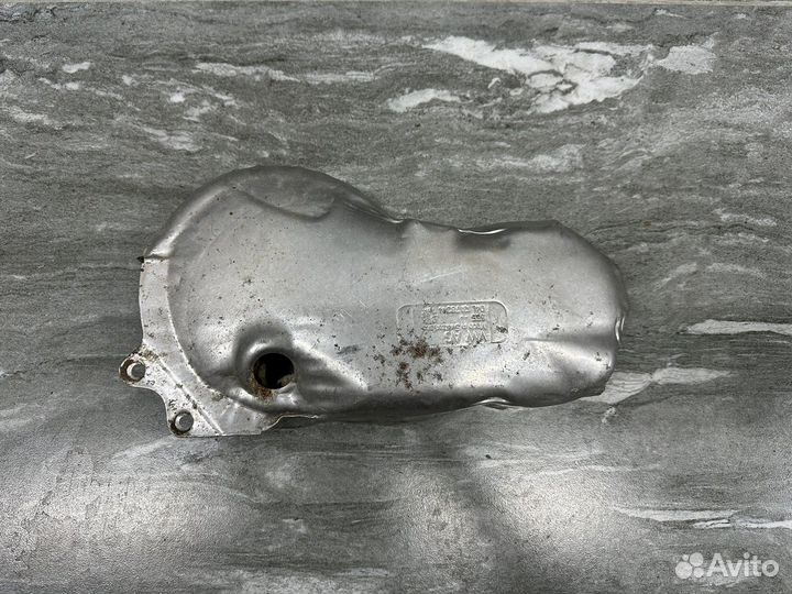 Теплозащитный экран Tiguan 2