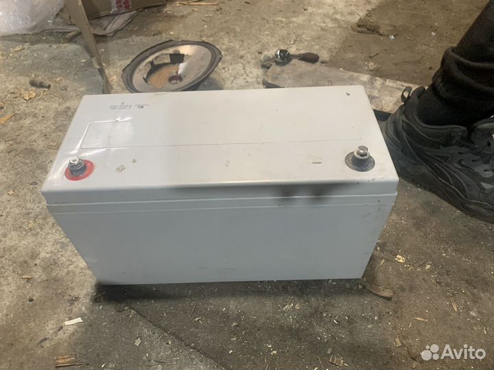 Продам аккумулятор бу