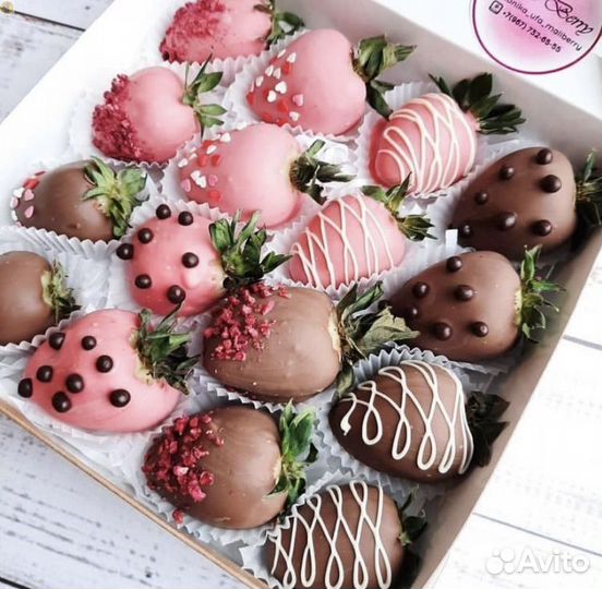 Клубника в шоколаде, сладкий подарок