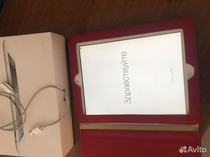 Планшет iPad 2 Wi-Fi + Celluar 16GB