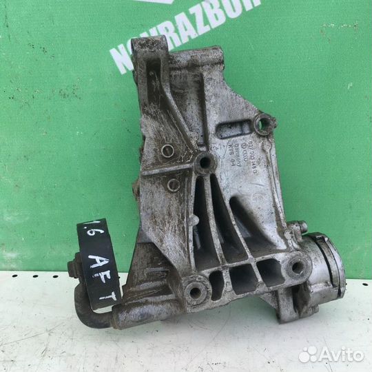 Кронштейн генератора Сеат Кордоба