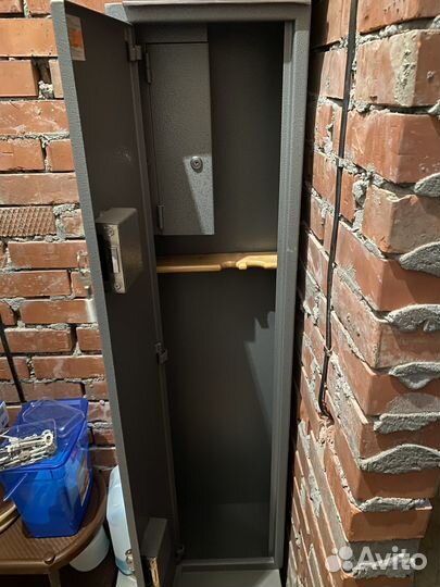 Оружейный сейф