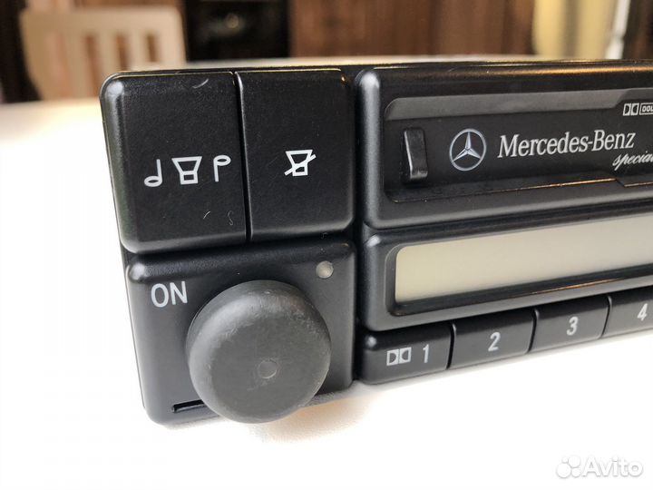 Салонная Магнитола Becker Special Bluetooth