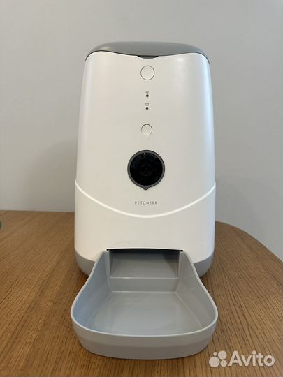 Автокормушка Petoneer для кошек и собак